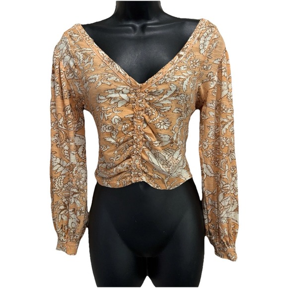 Free People Orange/White‎ Floral Long Sleeve Crop Rouching V Neck Blouse Size XS - Picture 1 of 6